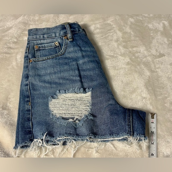 PacSun Blue Distressed Ultra High Rise Vintage Shorts Size 27 - Picture 4 of 9